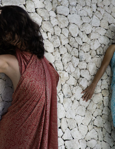 Fine Art Photography - Fashion - Guy Chaumette Girls on stones 1